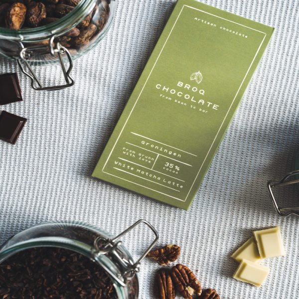 broq chocolate white macha latte